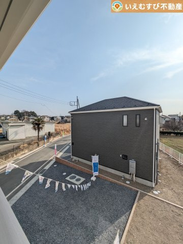 Cradle garden　太田市下田島町第5の展望|高い建物が無く開放感のある展望
バルコニーからの展望も開けていてのどかな景色が望めます。日当りも良いですね♪