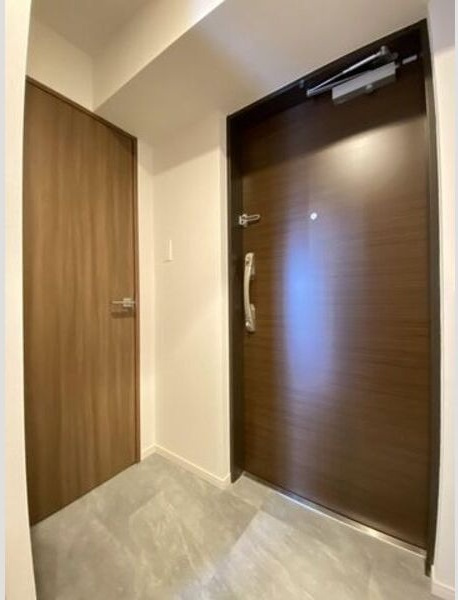 スプランディッド大須門前町の玄関