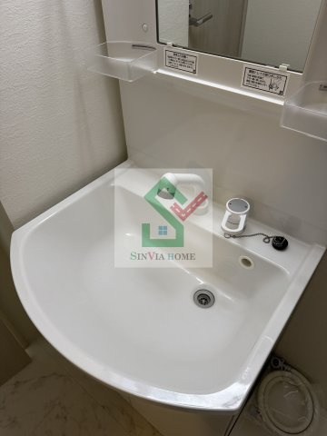 ケイアイレジデンス久米川の独立洗面台