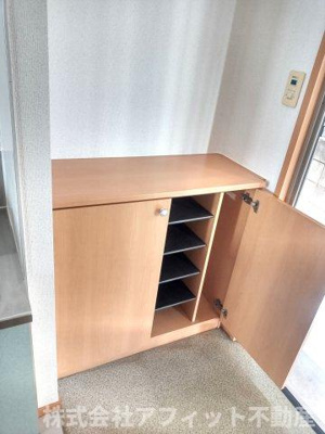 【玄関】 | バーミリオン沖野上 | シューズボックス