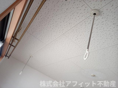 【その他】 | バーミリオン沖野上 | 室内物干し