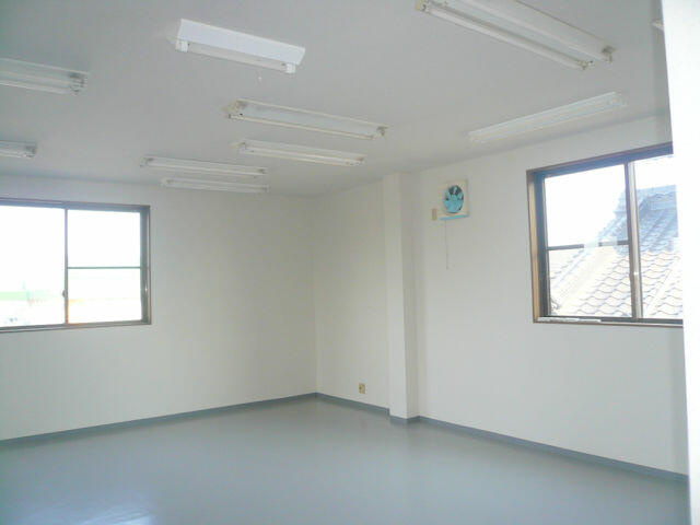 落合ビル　201の居間・リビング