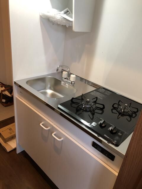 アーバンブルー高砂のキッチン