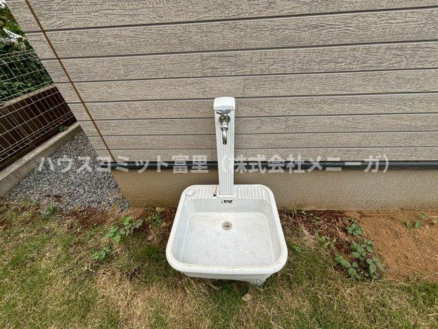 七栄　中古戸建（２０２２年築）の庭