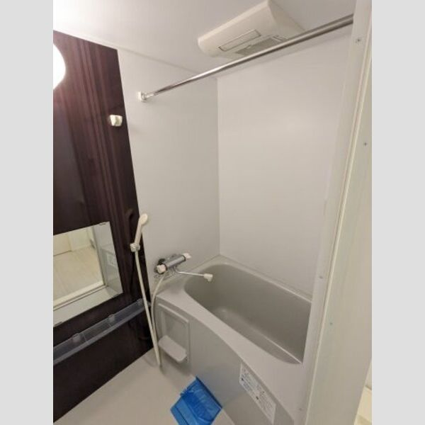 ラヴィエルジュ　名古屋市賃貸　仲介手数料無料の浴室