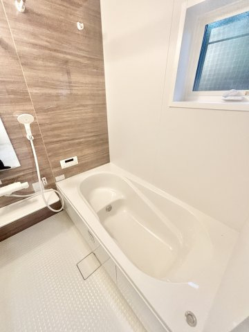 【仲介手数料無料／あま市】リーブルファイン　あま市七宝町川部第5　全3棟　新築戸建　3号棟の浴室