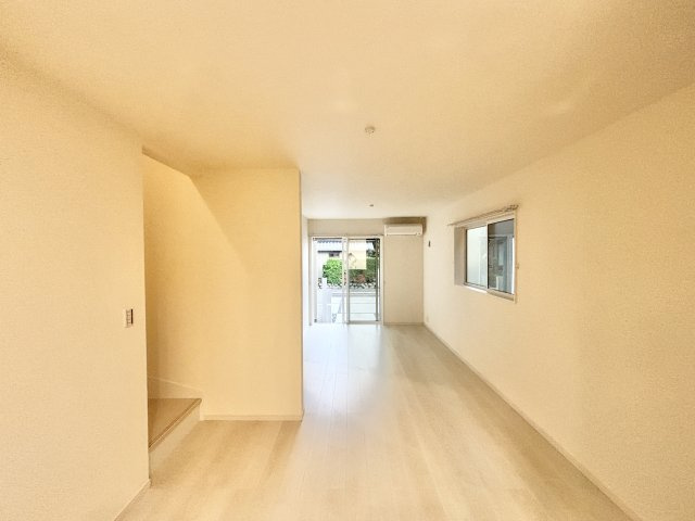 【仲介手数料無料／あま市】リーブルファイン　あま市七宝町川部第5　全3棟　新築戸建　3号棟の居間・リビング