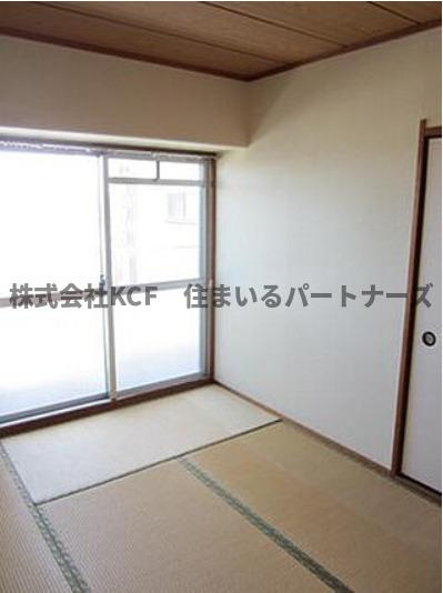 本多ハイツ長門石の寝室|寝室にいかがでしょうか