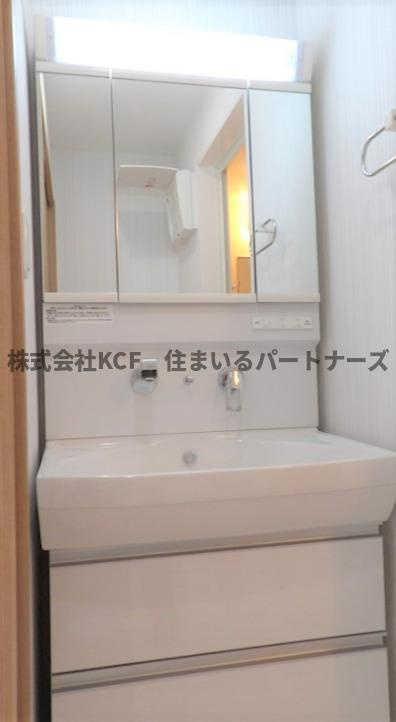 コーエーアビタシオンの独立洗面台|独立洗面台あり、毎朝おしゃれに忙しい女性の方におすすめです