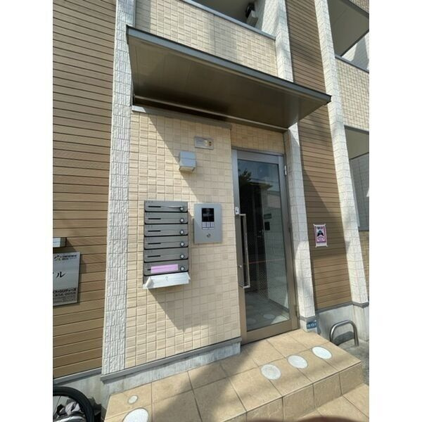 ルナソル　名古屋市賃貸　仲介手数料無料のエントランス