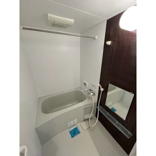 ルナソル　名古屋市賃貸　仲介手数料無料の浴室