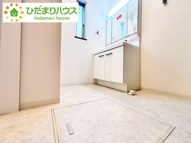 野田市光葉町2丁目　中古戸建　平成23年築の脱衣所