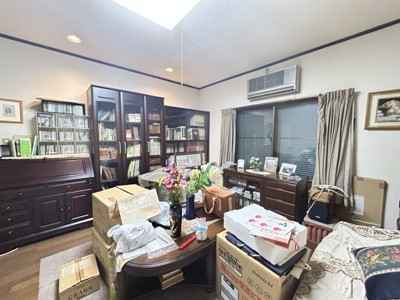 【洋室】 | 今山売家 | 洋室写真です。家具等必要な方はご相談下さい！！