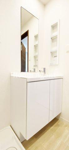 ブランブリエ東山ドゥーエの洗面所