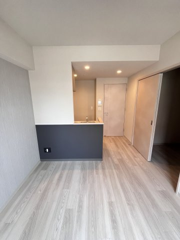 大阪市都島区内代町１丁目の賃貸マンションの居間・リビング