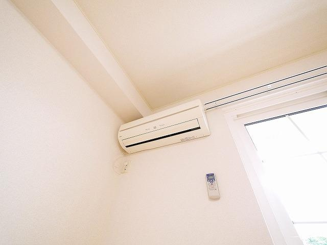 カルムメゾン（大和郡山市）の設備|エアコン