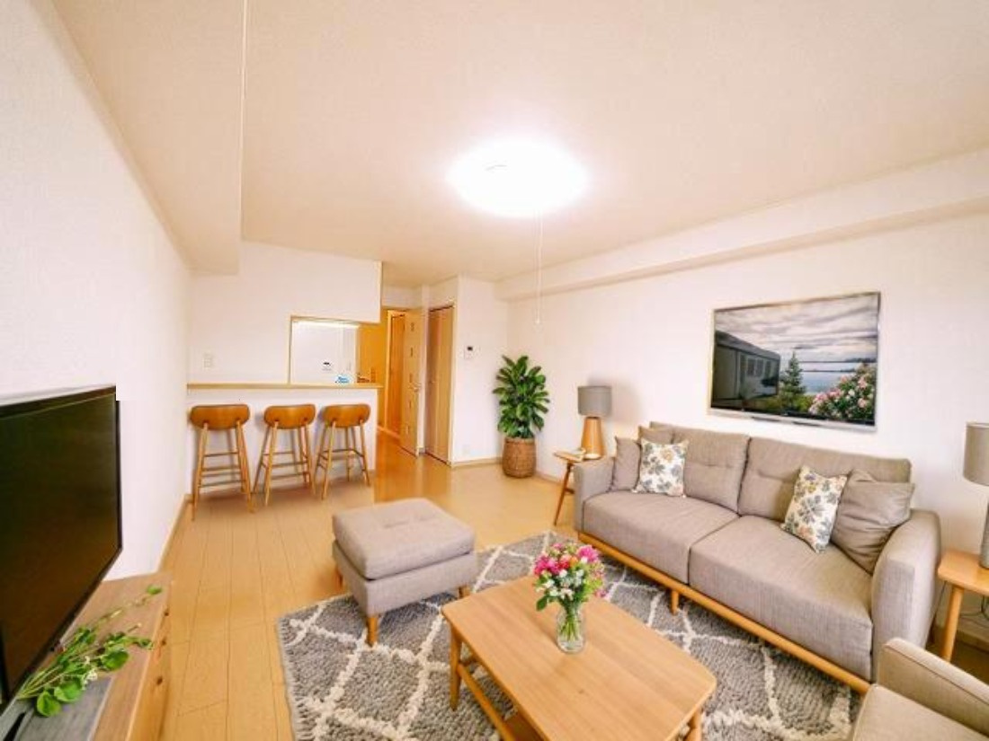 カルムメゾン（大和郡山市）の居間・リビング|CGで家具等を配置したもので家具等は含まれません