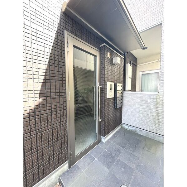 ハーモニーテラス六番　名古屋市賃貸　仲介手数料無料のエントランス