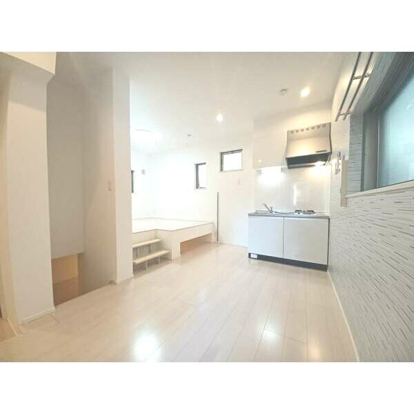 ハーモニーテラス六番　名古屋市賃貸　仲介手数料無料の居間・リビング