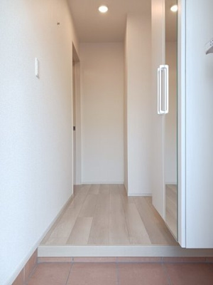 【玄関】 | グランデルート　Ｂ