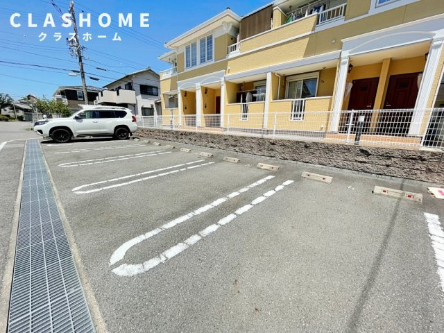Ｓｗｅｅｔ　Ｓｕｇａｒ　Ⅲ　　　刈谷市の賃貸ならクラスホーム刈谷店の駐車場