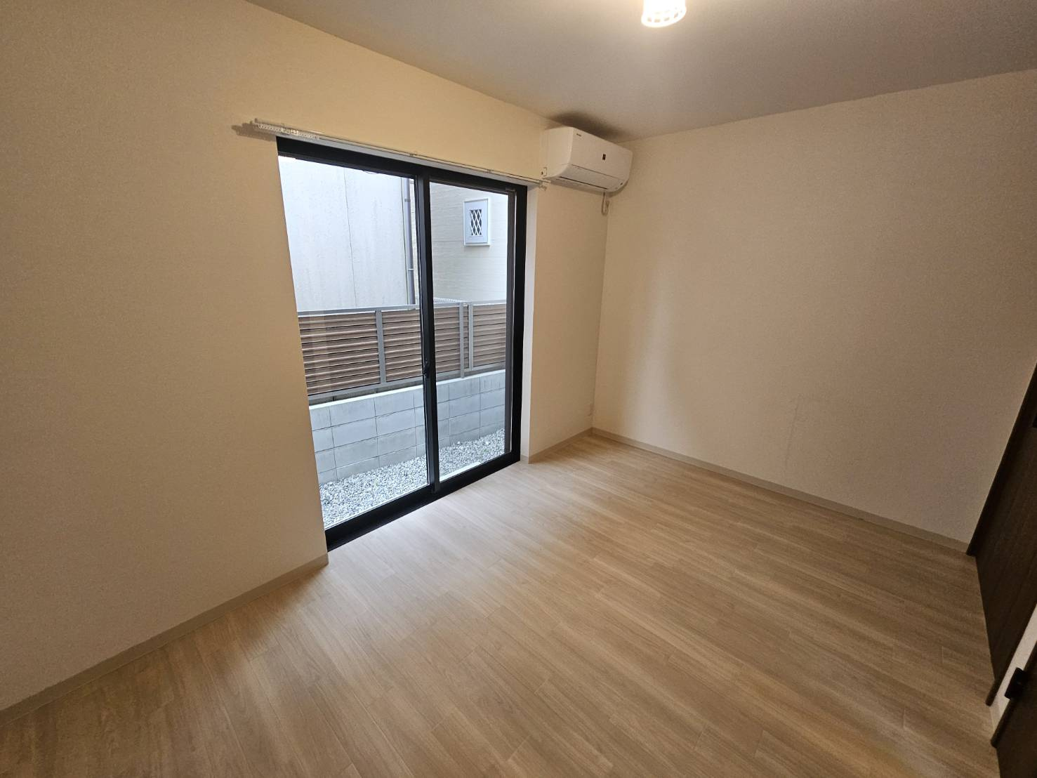 CIEL御影の居間・リビング