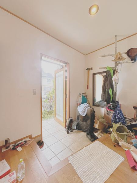 富士市松岡の中古一戸建|玄関（内観）