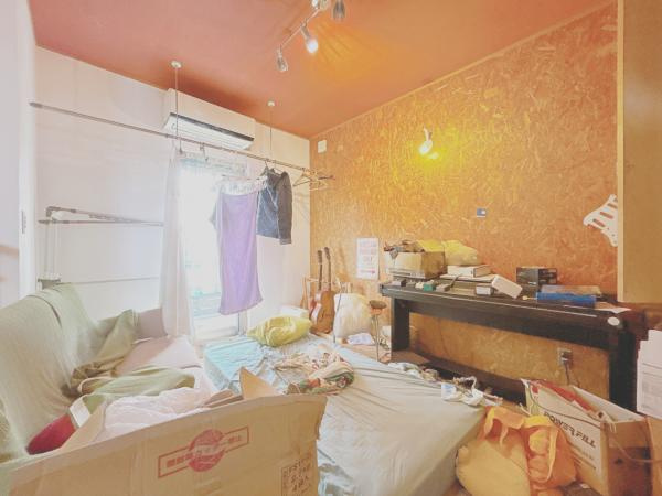 富士市松岡の中古一戸建|中2階6帖洋室