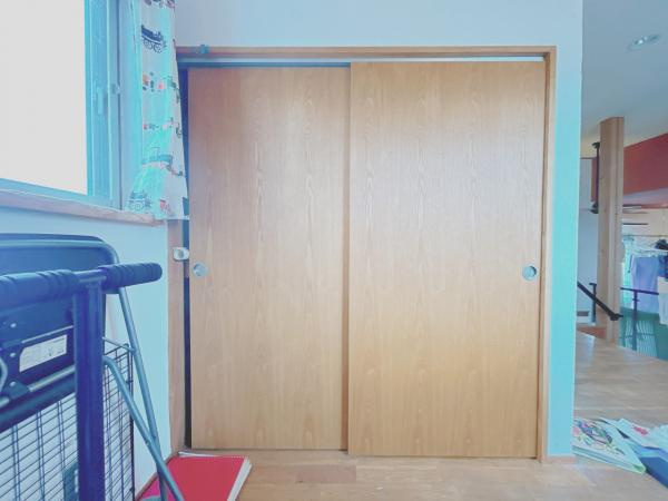 富士市松岡の中古一戸建|2階ホール収納