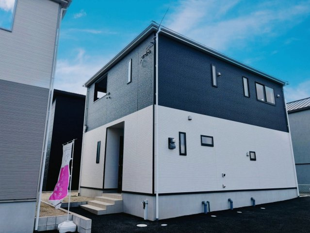 クレイドルガーデン／南区八分寺町第14／１号棟の外観