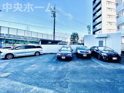 【駐車場】 | ネオコーポ亀有 | 【敷地内駐車場】最新の空き状況や費用などの詳細は担当スタッフまでお問い合わせください。