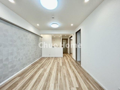 【居間・リビング】 | ネオコーポ亀有 | 【居間・リビング】「ＬＤＫは家族団らんをデザイン」広いＬＤＫでは家族が集まり一緒の時間を過ごせる工夫がされております。何気ない一日の当たり前のひとコマがいつか一生の宝物になります