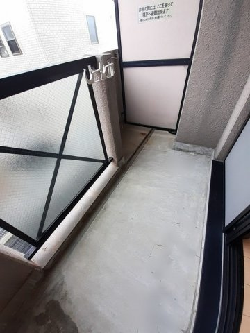 ペルレパークＢのバルコニー