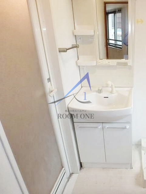 スカイプラザⅡの洗面所|洗面台です。