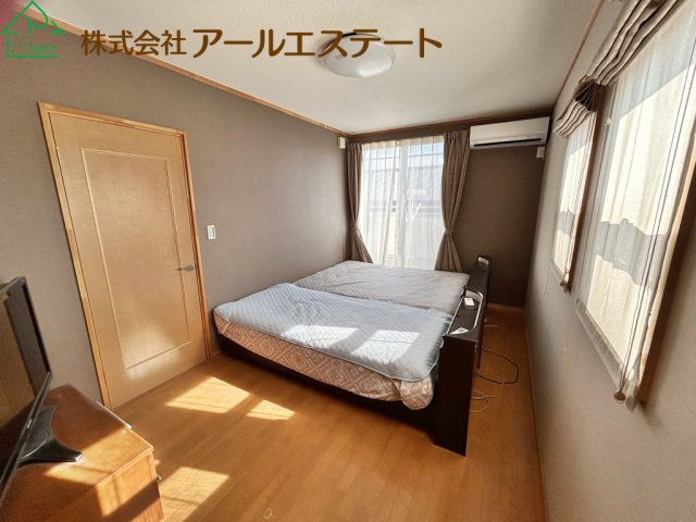 加古郡播磨町古宮1丁目　　山陽電鉄「播磨町駅」徒歩6分の寝室