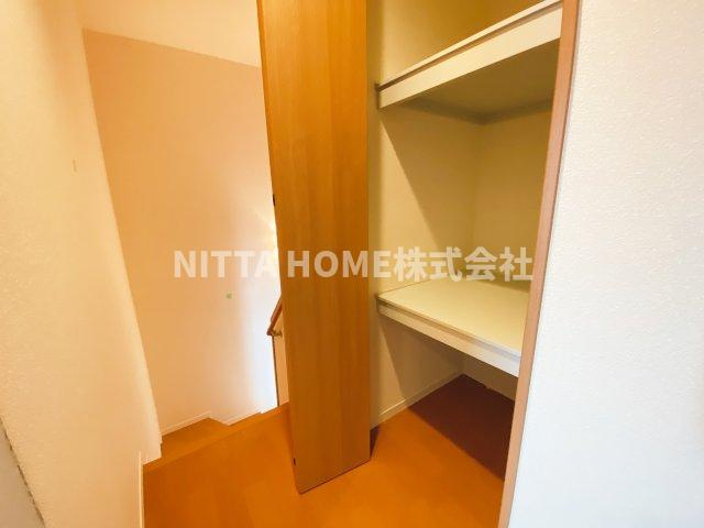 ガーデンコート宮島の収納|ウォークインクローゼット付きで衣類の収納も助かります★