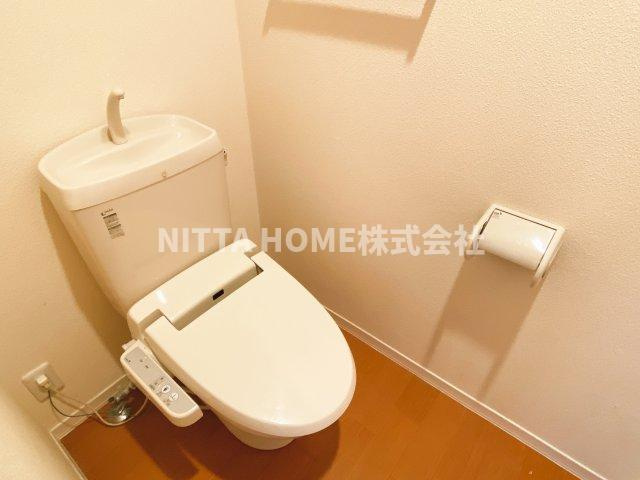 ガーデンコート宮島のトイレ|暖房洗浄便座付きのトイレです◇