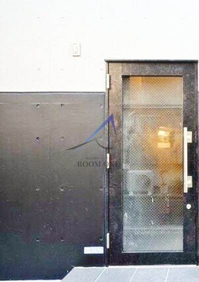 P&A日暮里のエントランス|エントランスです。