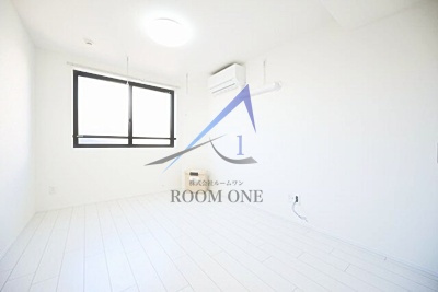 P&A日暮里の居間・リビング|洋室のお部屋です。