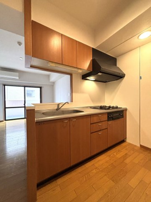 【キッチン】 | アミティエ博多駅南