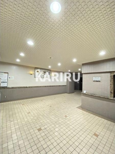 サンファースト京橋のロビー