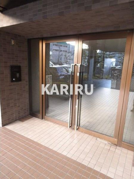 サンファースト京橋のエントランス