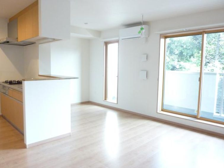 ＦＬＥＸ川口の居間・リビング