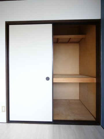 コーポすみれの収納|※写真は別の部屋のものです。