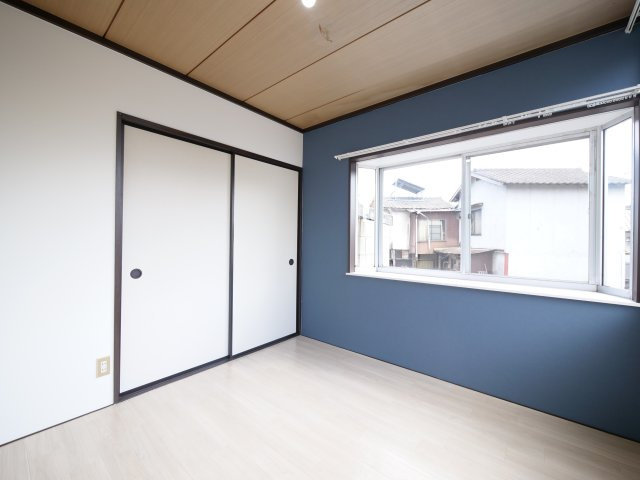 コーポすみれの洋室|※写真は別の部屋のものです。