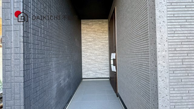 【前面道路含む現地写真】 | 加須市久下1丁目2期　新築戸建　全1棟　1号棟