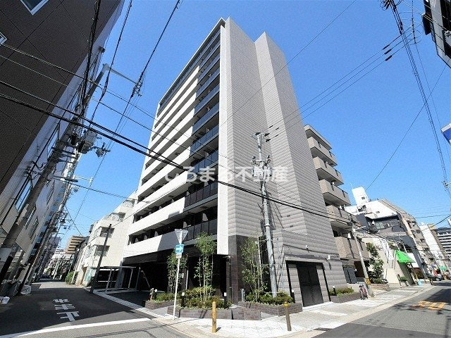 ファーストフィオーレ難波クレシアの外観