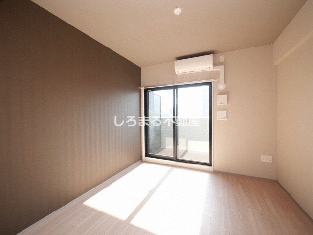 ファーストフィオーレ難波クレシアの居間・リビング