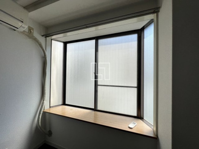 【その他】 | ノアーズアーク北堀江 | ノアーズアーク北堀江　出窓