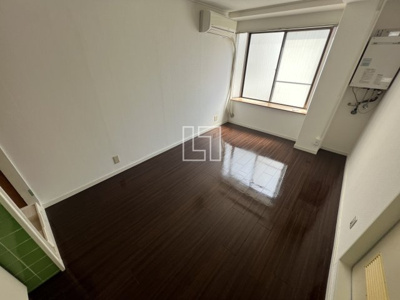 【居間・リビング】 | ノアーズアーク北堀江 | ノアーズアーク北堀江　洋室